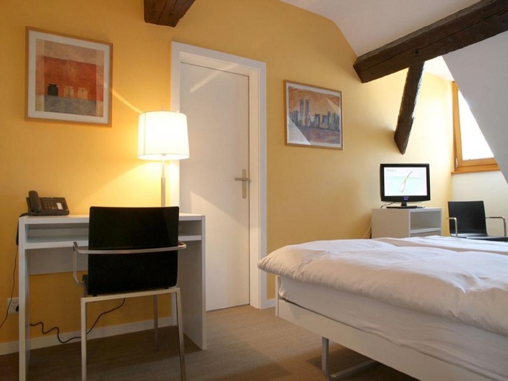 De Hotel 3*
